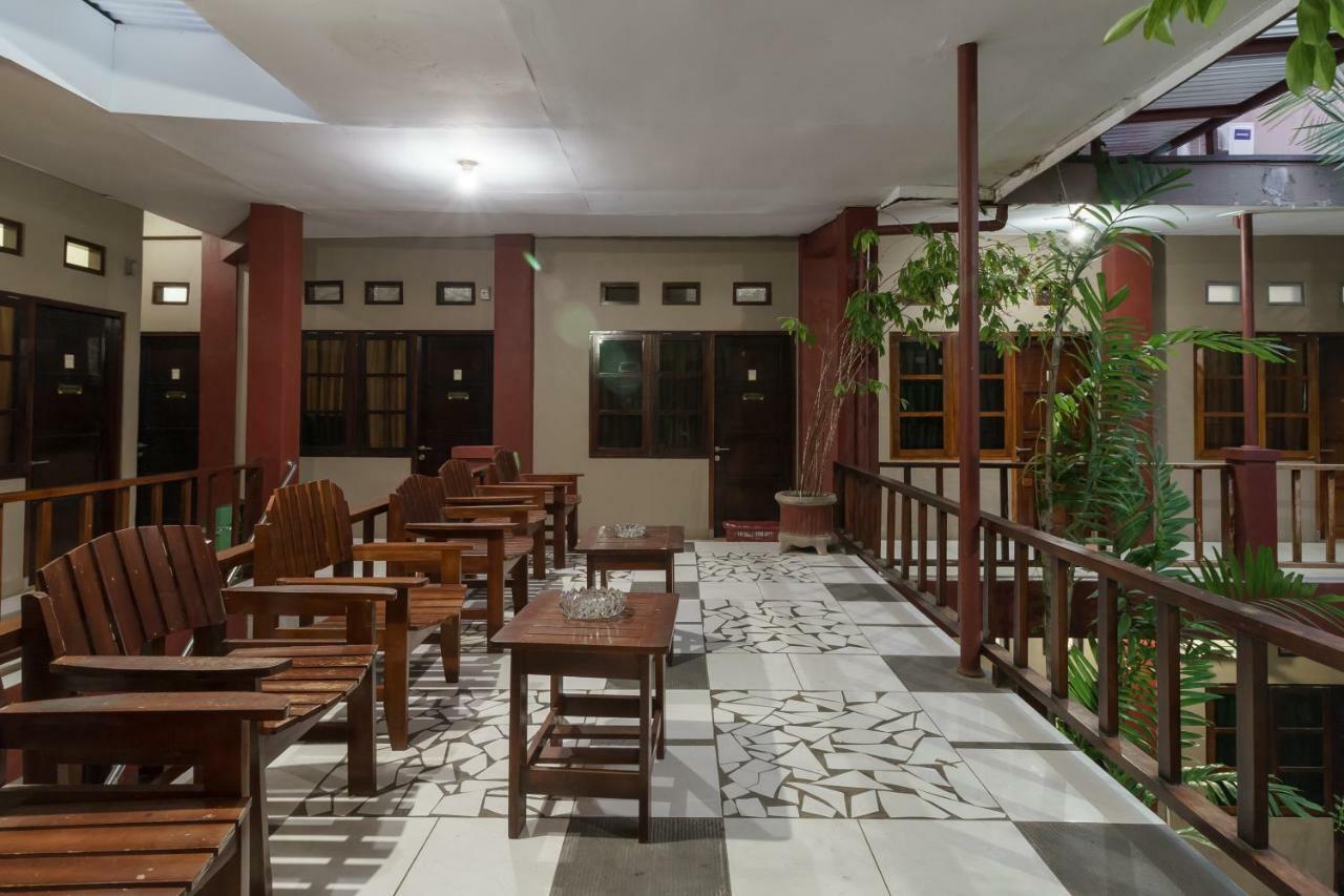 Reddoorz Syariah Near Fort Marlborough Bengkulu Bagian luar foto