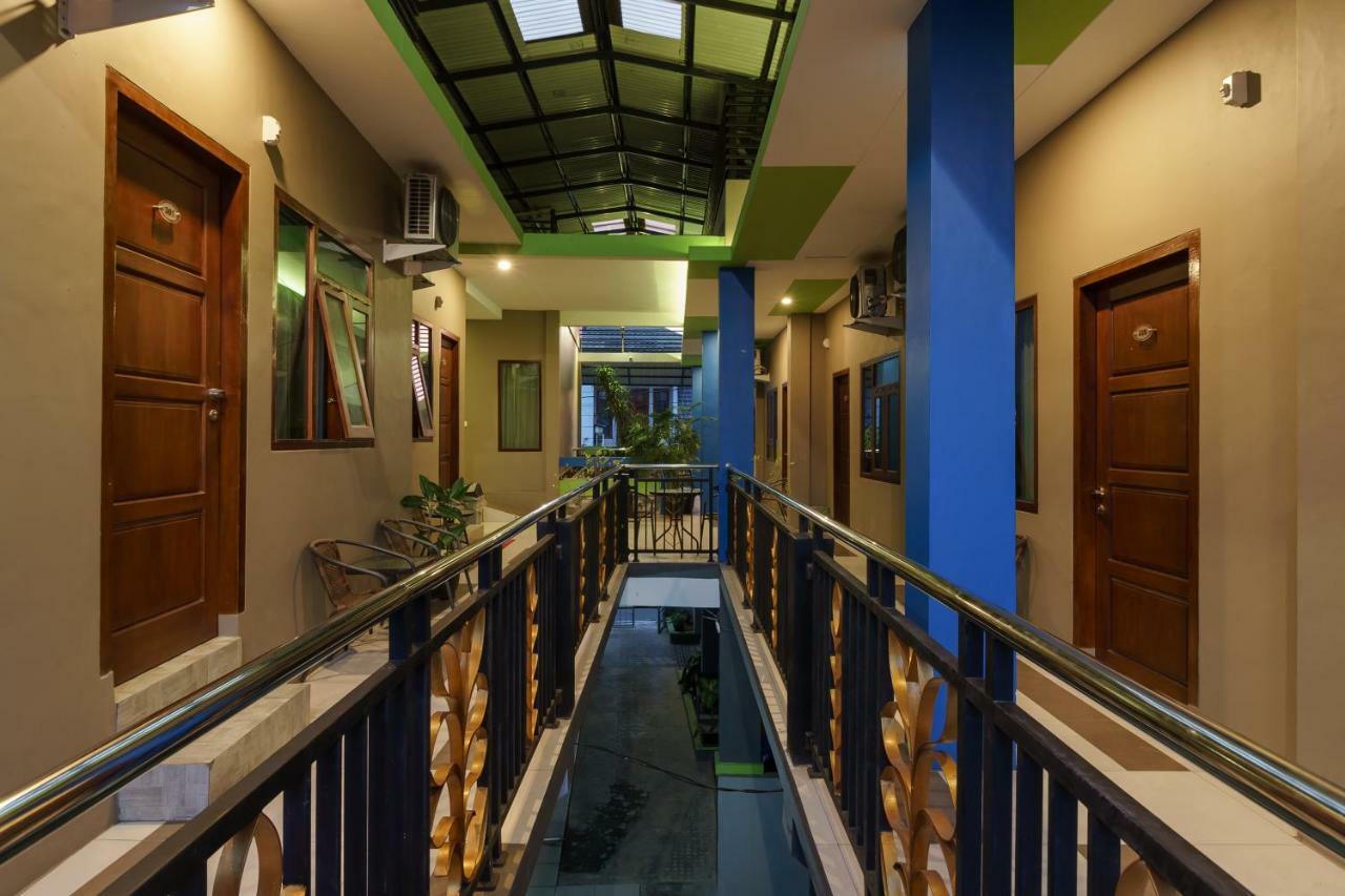 Reddoorz Syariah Near Fort Marlborough Bengkulu Bagian luar foto