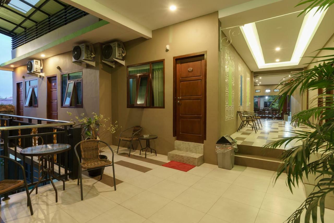 Reddoorz Syariah Near Fort Marlborough Bengkulu Bagian luar foto